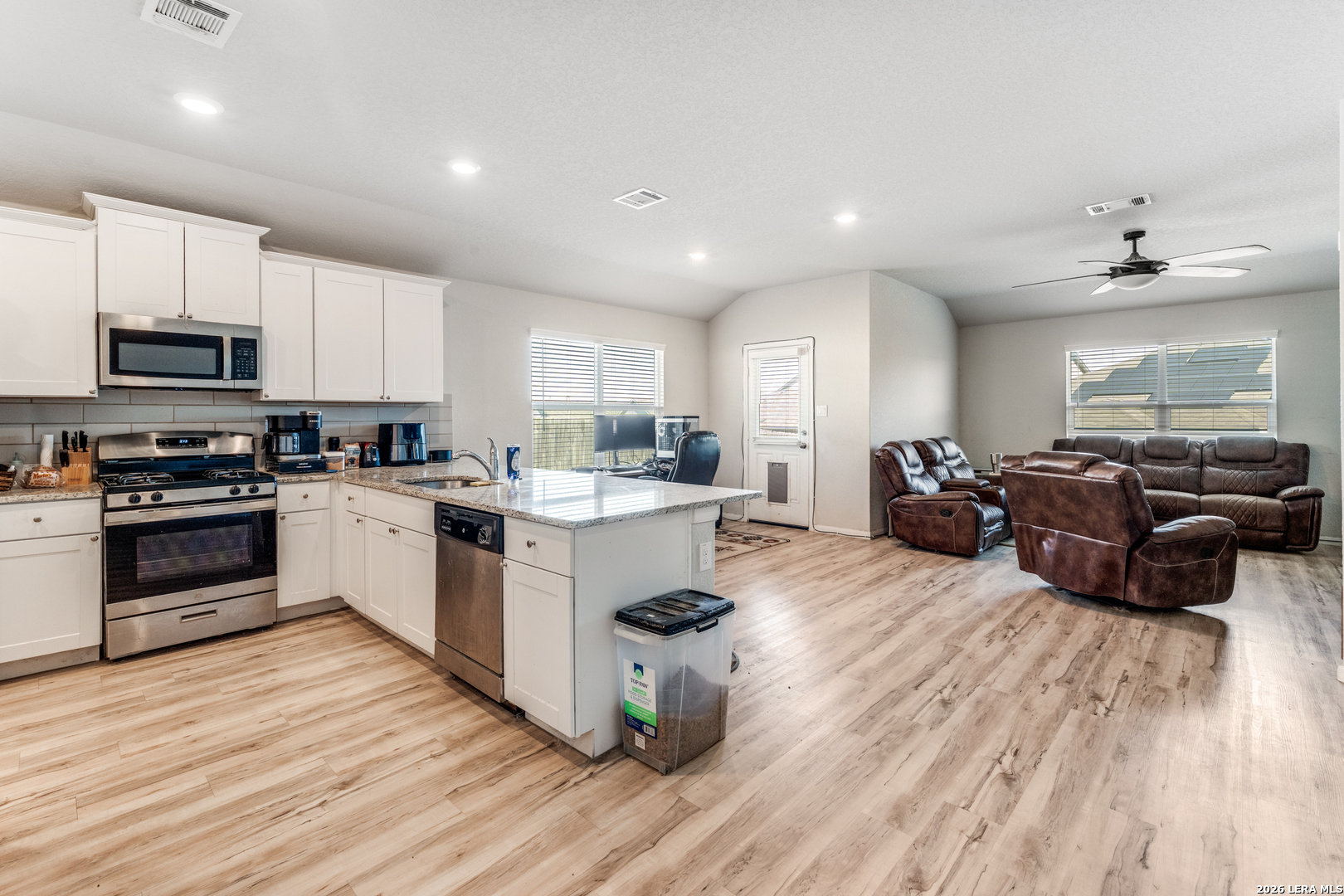 5722 Leisure, Converse TX 78109