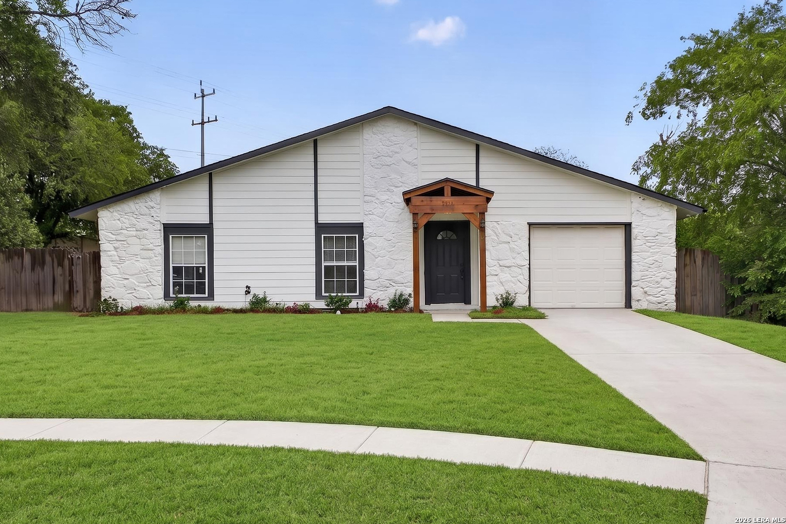 12209 LUCKY OAKS ST, Live Oak TX 78233