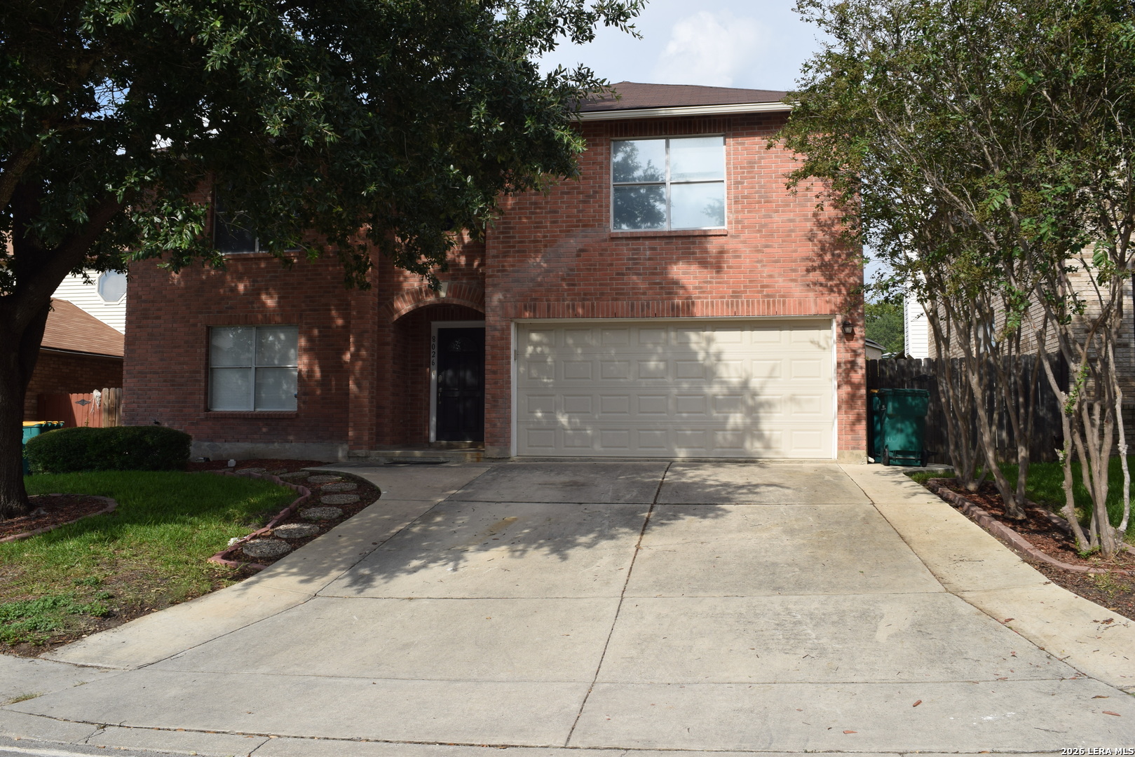 8026 CHESTNUT MANOR DR, Converse TX 78109