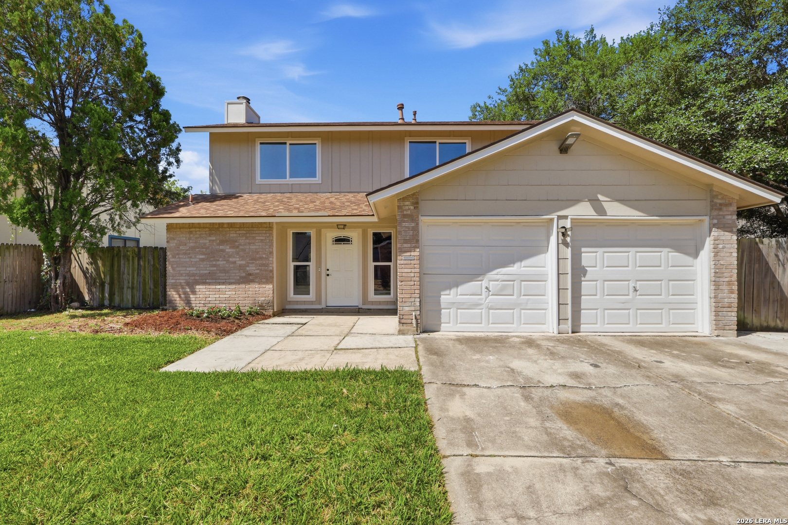 2818 Burning Rock, San Antonio TX 78247