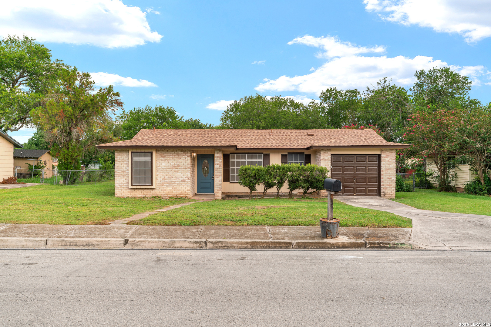 212 Avenue F, Converse TX 78109