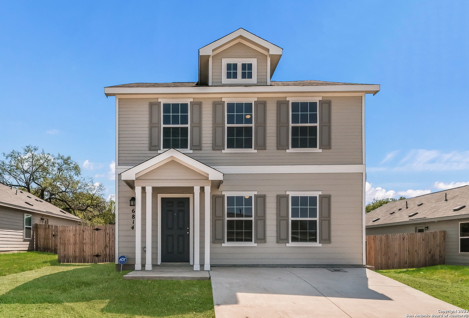 919 Janzen Road, San Antonio TX 78221